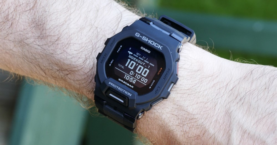 How Accurate Are Digital Watches? Battery Life, Accuracy, and Durability