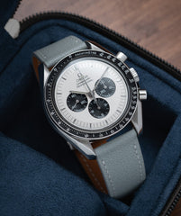Delugs Light Grey Chevre Slim Strap