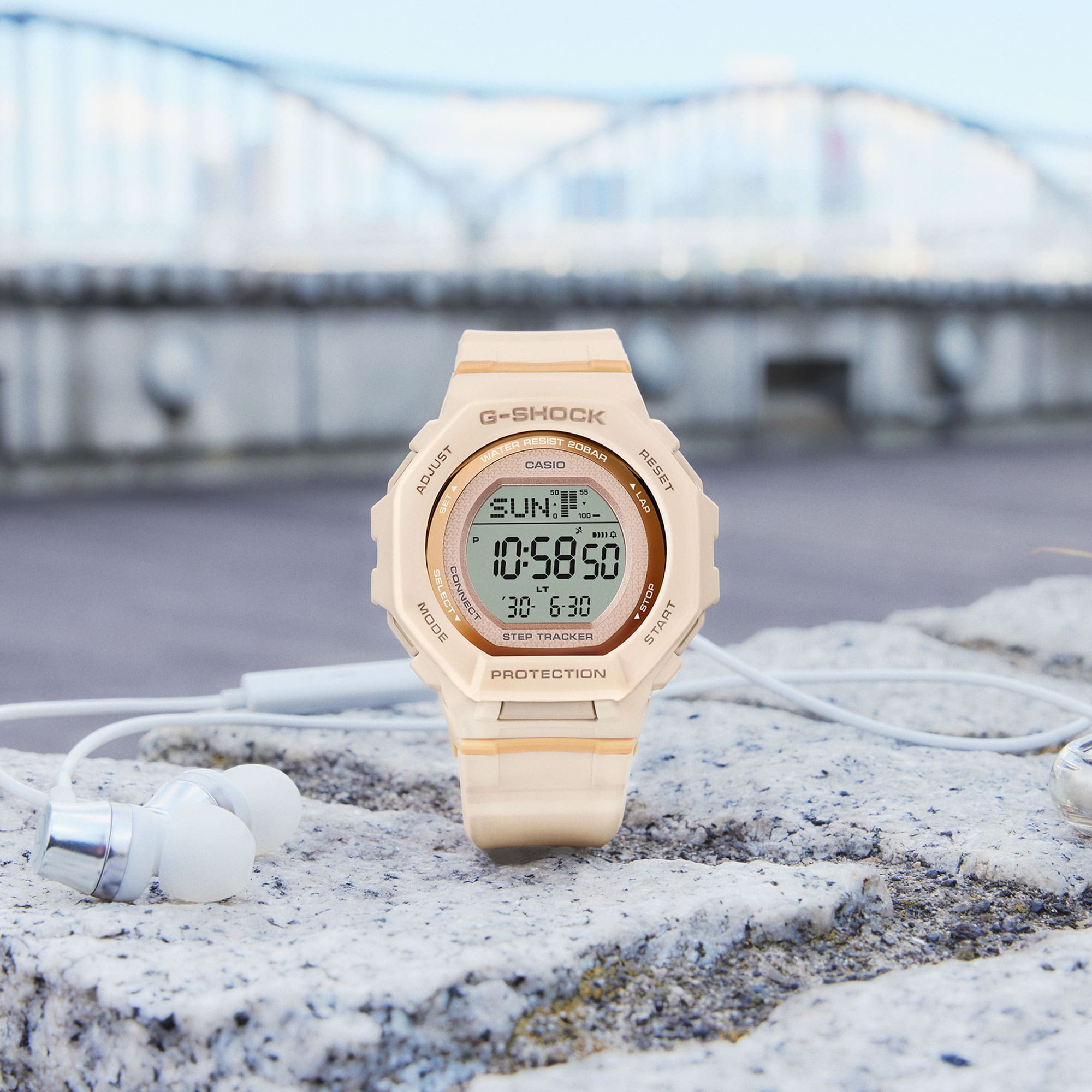 G-Shock WOMEN GMDB300-4