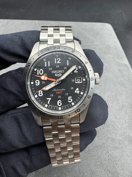 Seiko 5 Sports Field Gmt SSK023