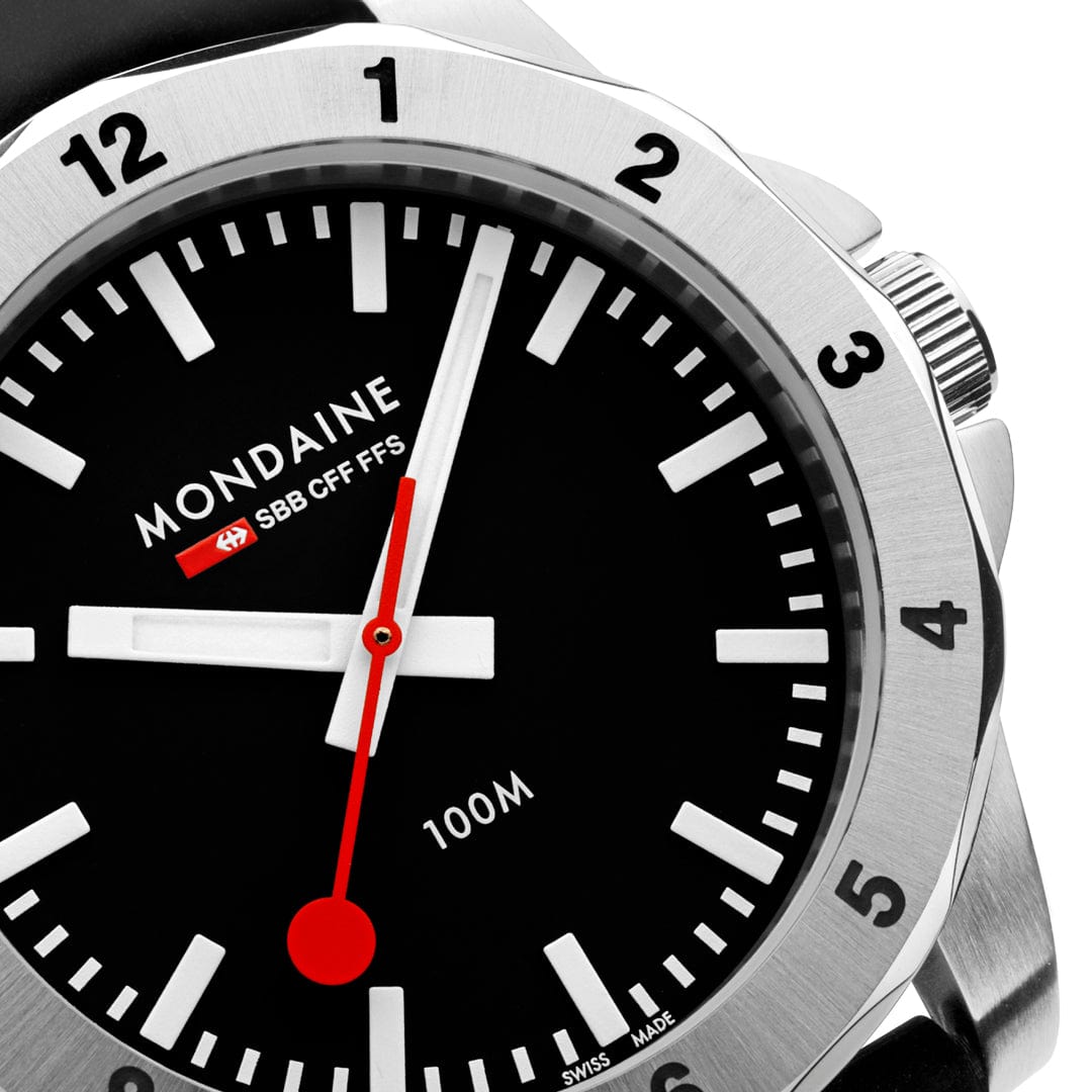 Mondaine Numeri 42 mm, Silicone Rubber MSN.42120.RB