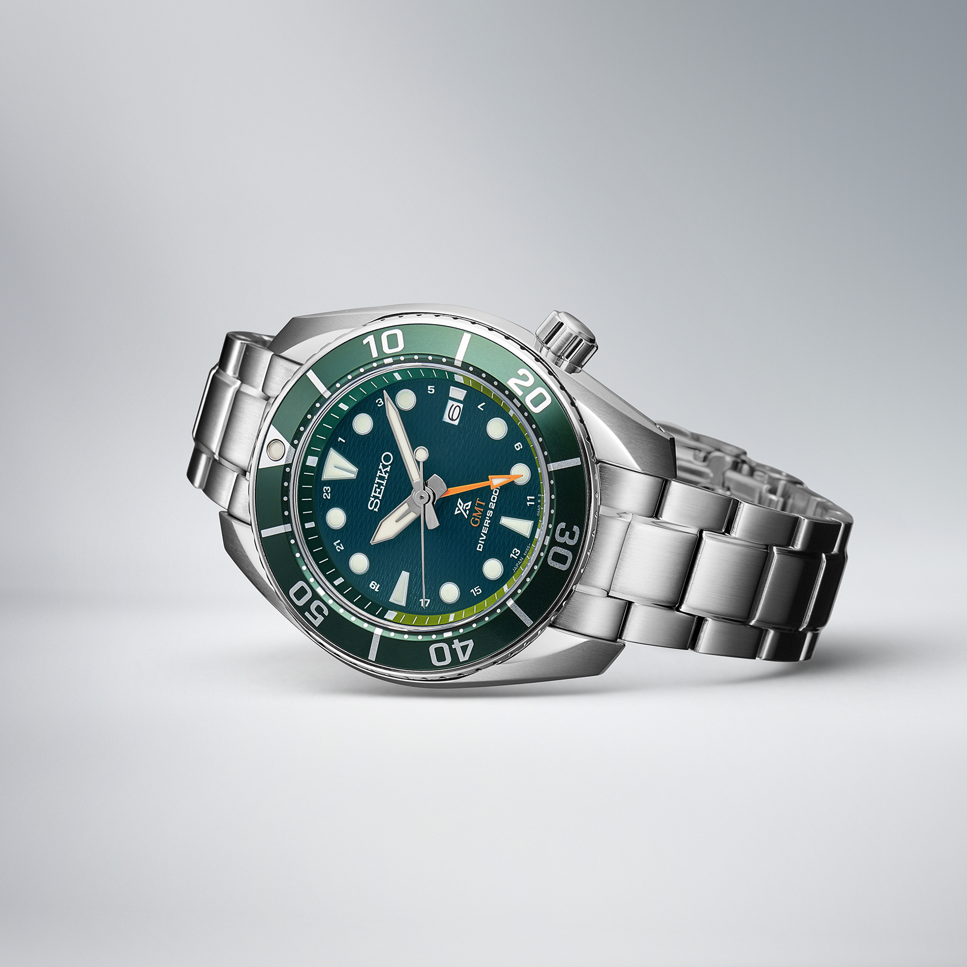 seiko-prospex-solar-gmt-diver-sfk003