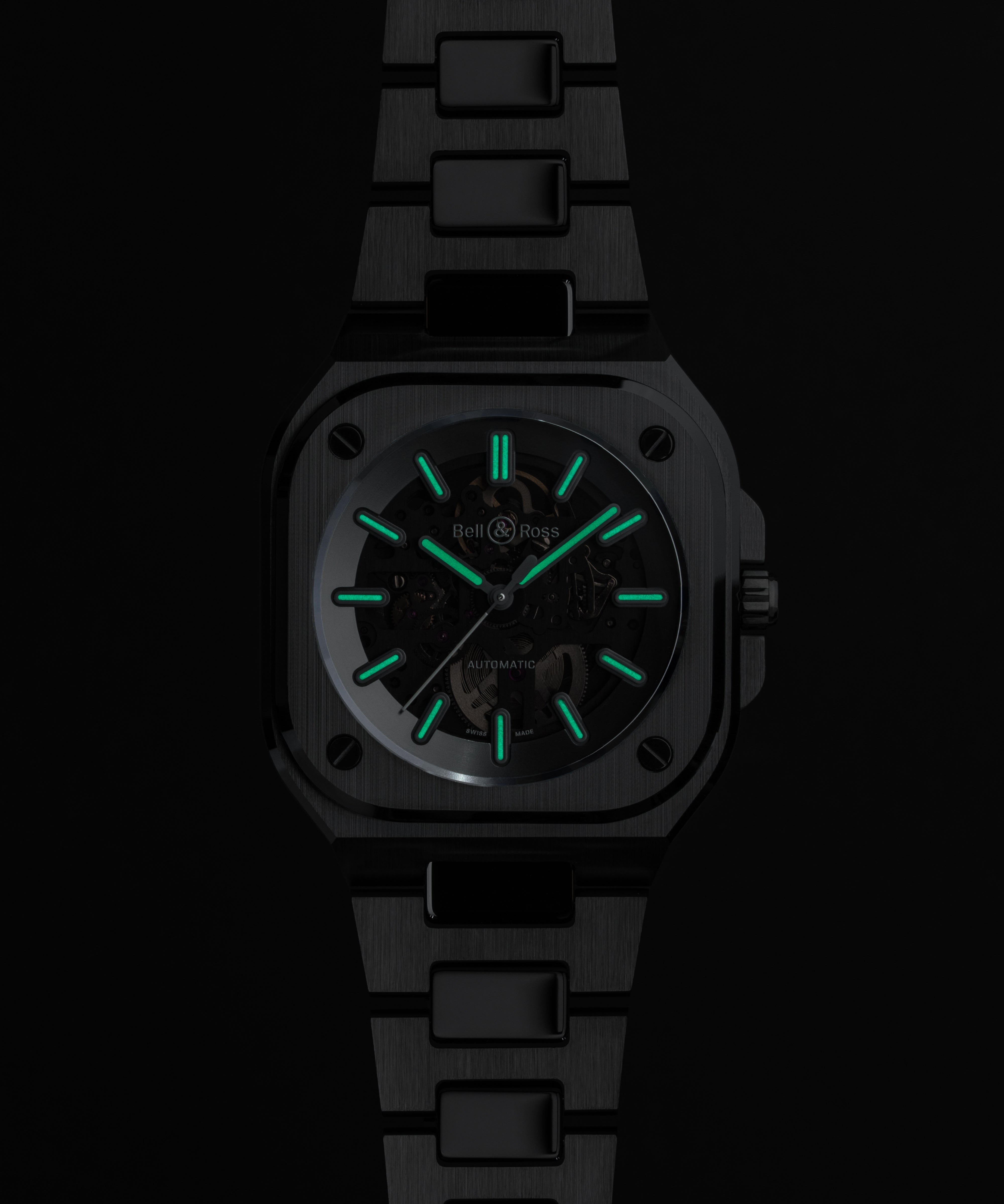 bell-ross-br-05-skeleton-phantom-ceramic-br05a-ph-sk-ce-sce