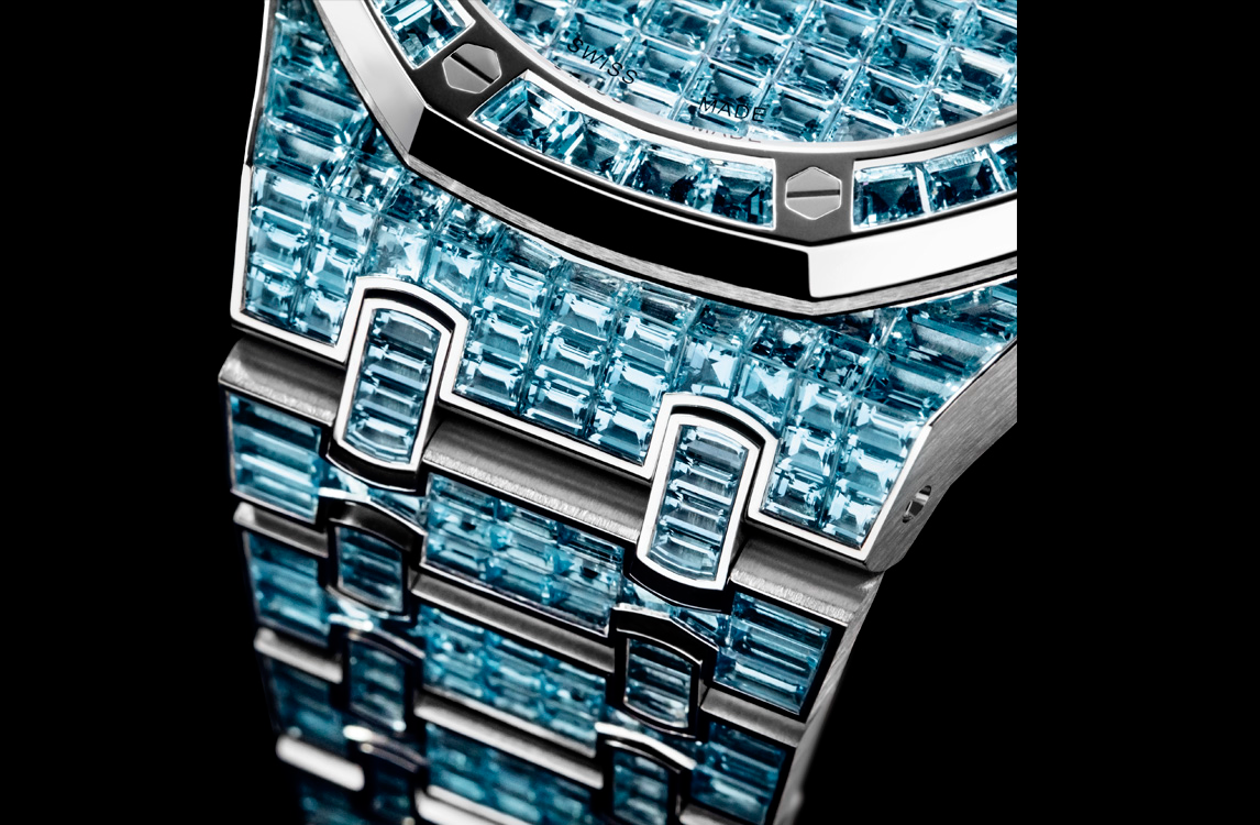 Audemars Piguet Royal OakSelfwinding Blue Topaz "50th Anniversary" 15514BC.TO.1284BC.01