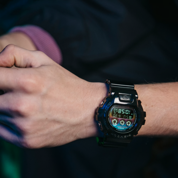 g-shock-dw6900rgb-1-digital-virtual-rainbow-3-eye