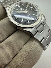 F77 Black 69000A77